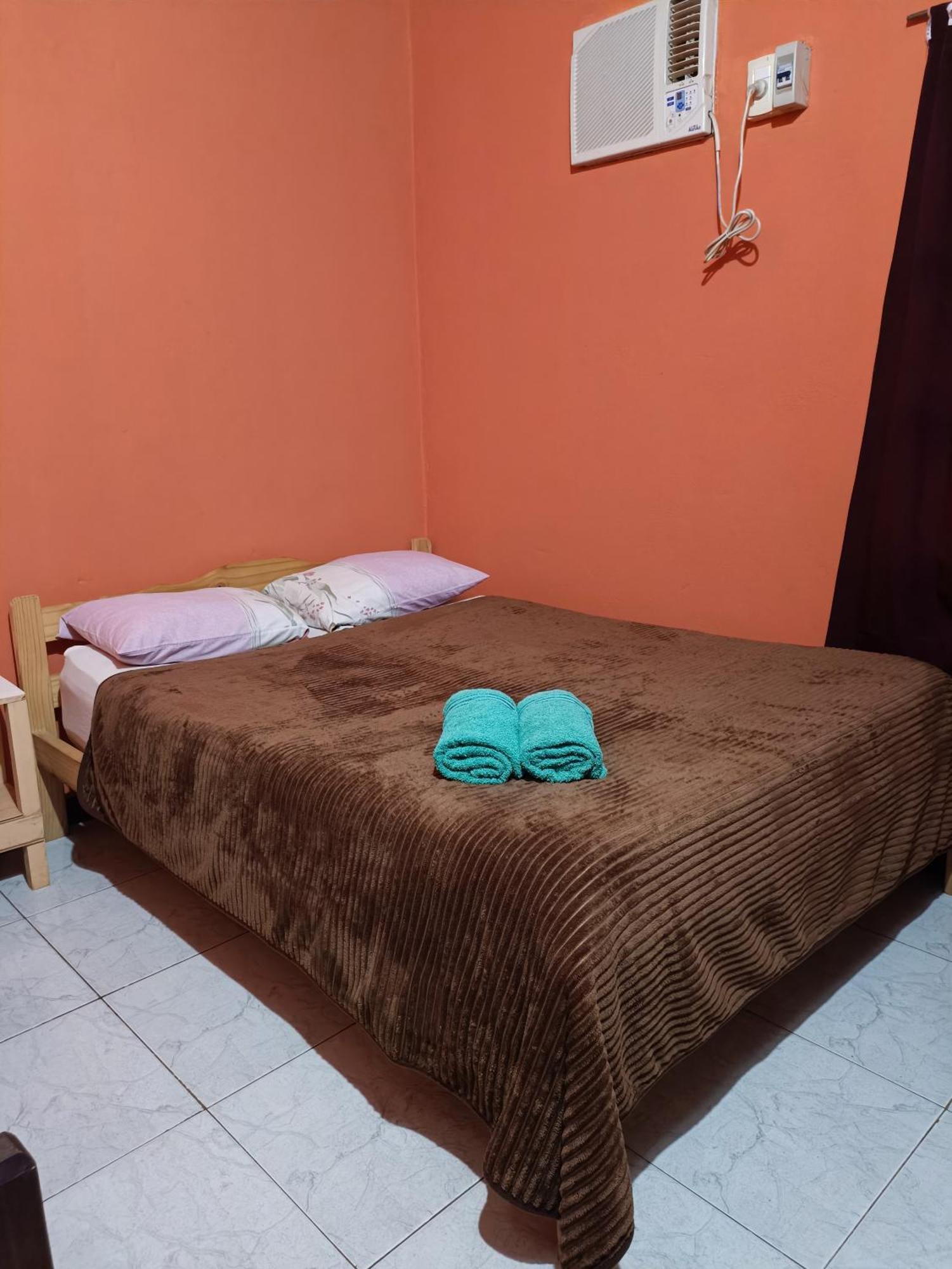 Hostel El Amanecer Porto Iguaçu Quarto foto